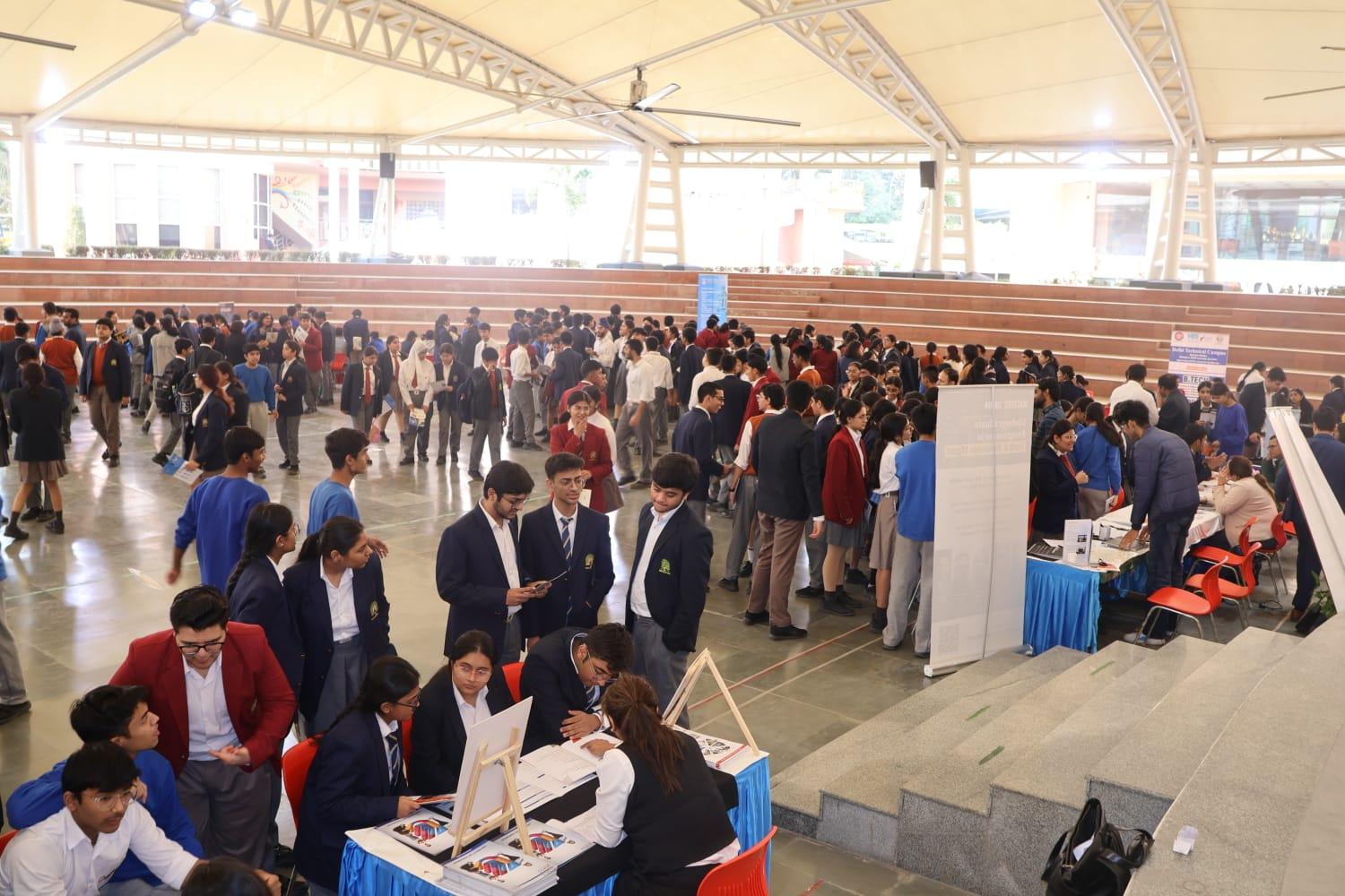 Everyday Leadership - School Career Fair